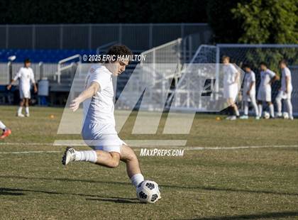 Thumbnail 1 in Beverly Hills @ Windward photogallery.