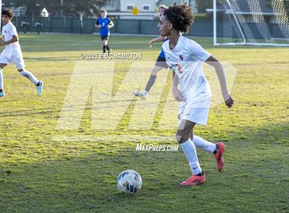 Thumbnail 2 in Beverly Hills @ Windward photogallery.