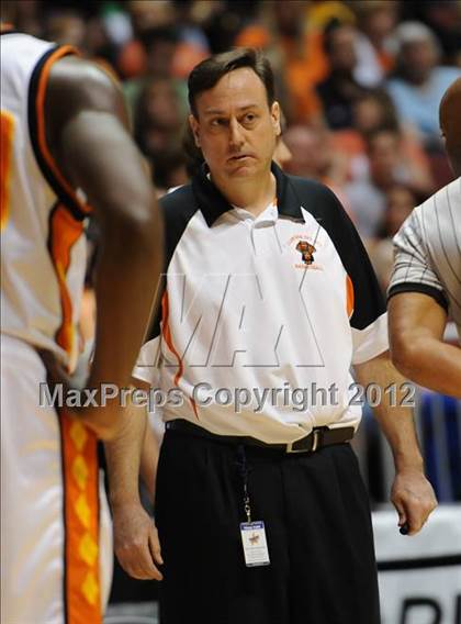 Thumbnail 1 in Chavez vs. Corona del Sol (AIA D1 Final) photogallery.