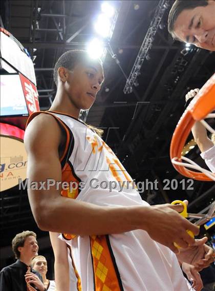 Thumbnail 3 in Chavez vs. Corona del Sol (AIA D1 Final) photogallery.