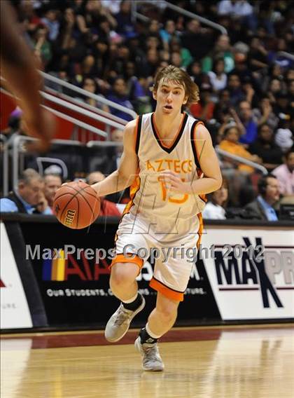 Thumbnail 3 in Chavez vs. Corona del Sol (AIA D1 Final) photogallery.