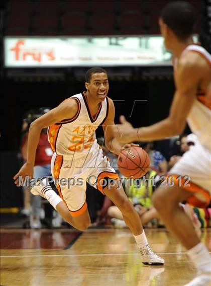 Thumbnail 3 in Chavez vs. Corona del Sol (AIA D1 Final) photogallery.