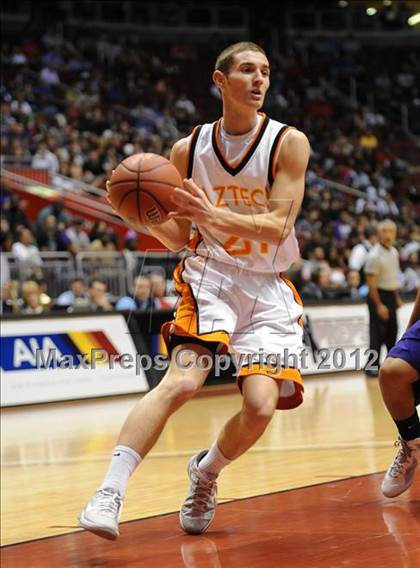 Thumbnail 2 in Chavez vs. Corona del Sol (AIA D1 Final) photogallery.