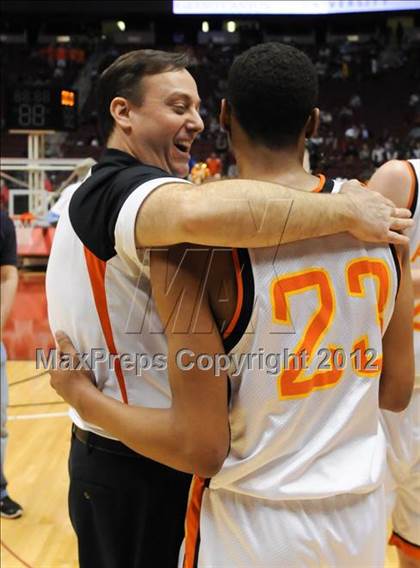 Thumbnail 2 in Chavez vs. Corona del Sol (AIA D1 Final) photogallery.