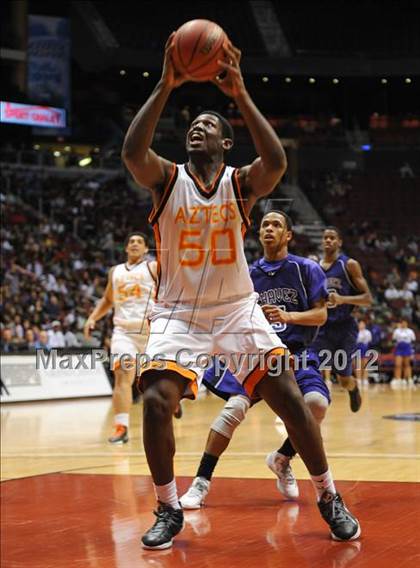 Thumbnail 3 in Chavez vs. Corona del Sol (AIA D1 Final) photogallery.