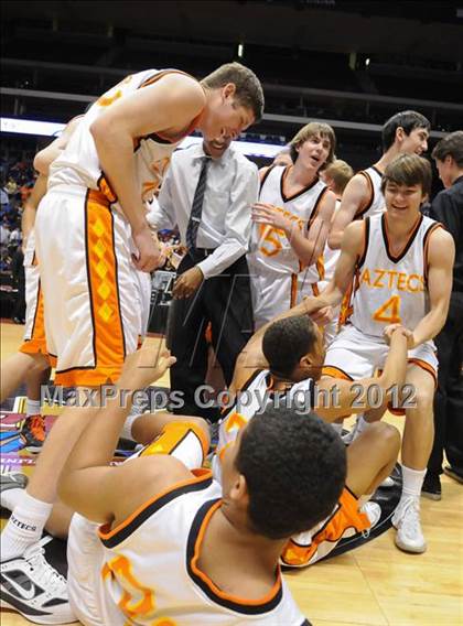 Thumbnail 3 in Chavez vs. Corona del Sol (AIA D1 Final) photogallery.