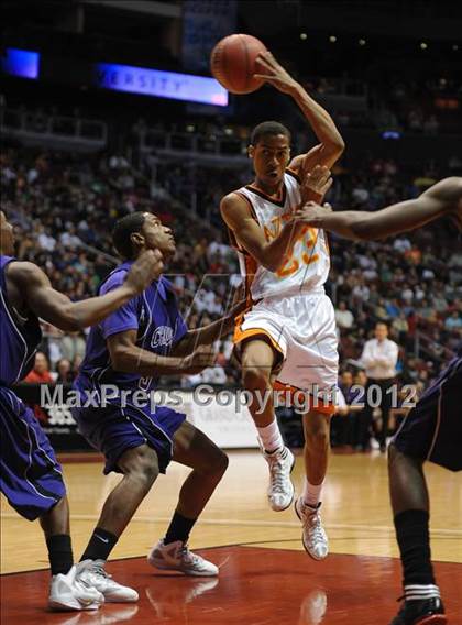 Thumbnail 2 in Chavez vs. Corona del Sol (AIA D1 Final) photogallery.
