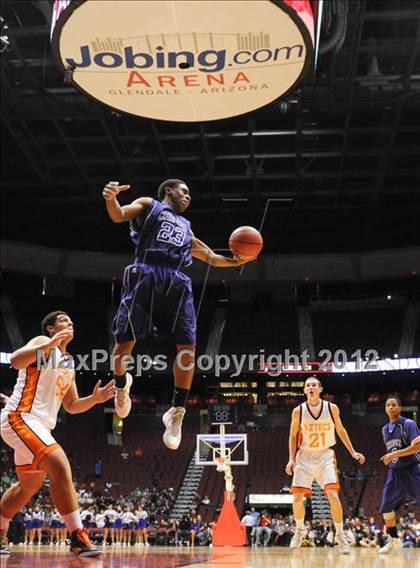 Thumbnail 2 in Chavez vs. Corona del Sol (AIA D1 Final) photogallery.