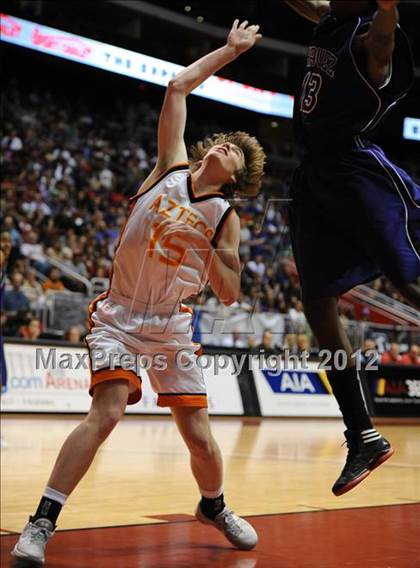 Thumbnail 2 in Chavez vs. Corona del Sol (AIA D1 Final) photogallery.