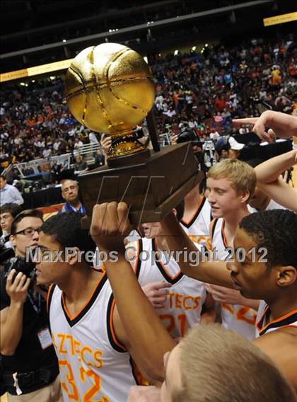 Thumbnail 3 in Chavez vs. Corona del Sol (AIA D1 Final) photogallery.