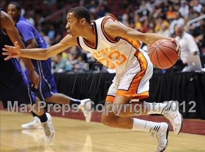 Thumbnail 3 in Chavez vs. Corona del Sol (AIA D1 Final) photogallery.
