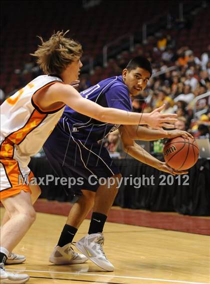 Thumbnail 2 in Chavez vs. Corona del Sol (AIA D1 Final) photogallery.