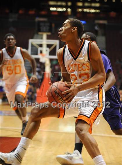 Thumbnail 2 in Chavez vs. Corona del Sol (AIA D1 Final) photogallery.
