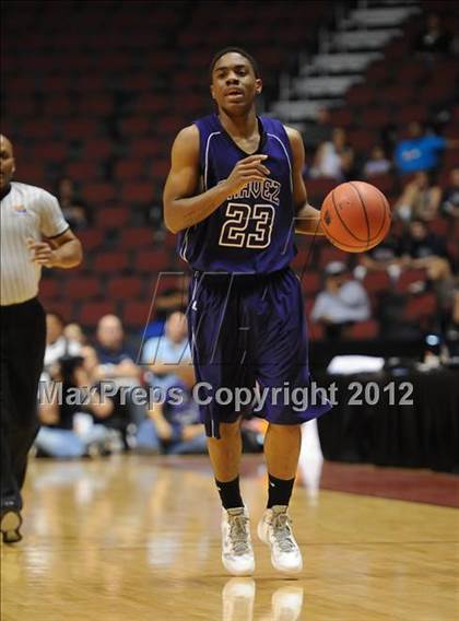 Thumbnail 3 in Chavez vs. Corona del Sol (AIA D1 Final) photogallery.