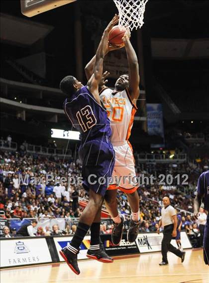 Thumbnail 3 in Chavez vs. Corona del Sol (AIA D1 Final) photogallery.