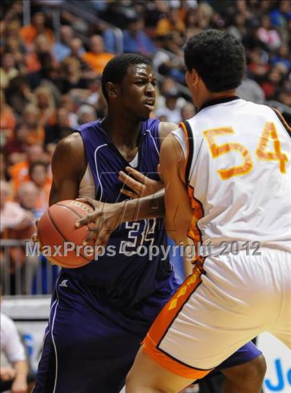 Thumbnail 3 in Chavez vs. Corona del Sol (AIA D1 Final) photogallery.