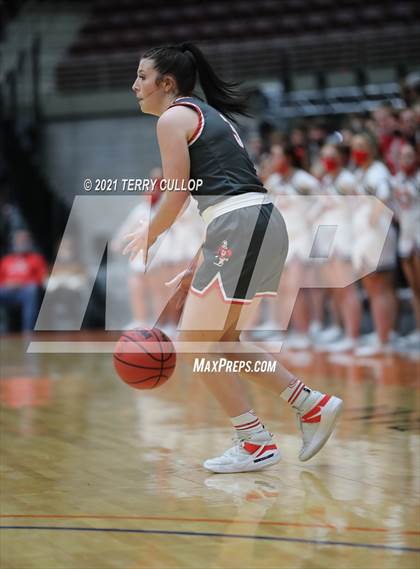 Thumbnail 1 in Delta vs. Emery (UHSAA 3A Quarterfinal) photogallery.