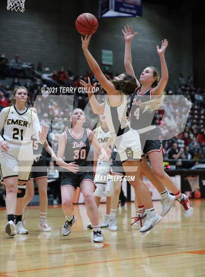 Thumbnail 1 in Delta vs. Emery (UHSAA 3A Quarterfinal) photogallery.