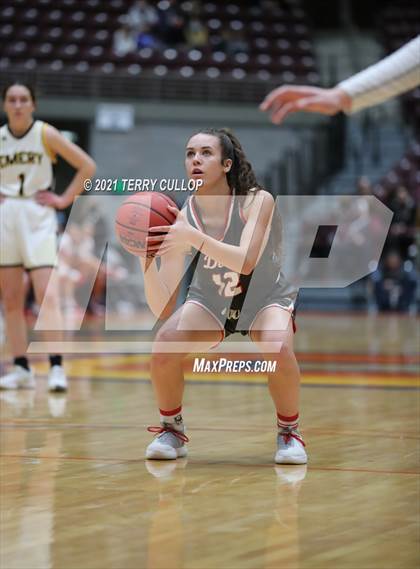 Thumbnail 2 in Delta vs. Emery (UHSAA 3A Quarterfinal) photogallery.