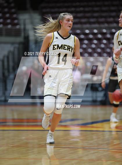 Thumbnail 2 in Delta vs. Emery (UHSAA 3A Quarterfinal) photogallery.