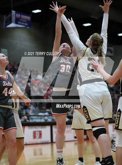 Thumbnail 2 in Delta vs. Emery (UHSAA 3A Quarterfinal) photogallery.