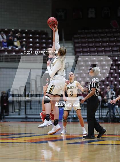 Thumbnail 2 in Delta vs. Emery (UHSAA 3A Quarterfinal) photogallery.