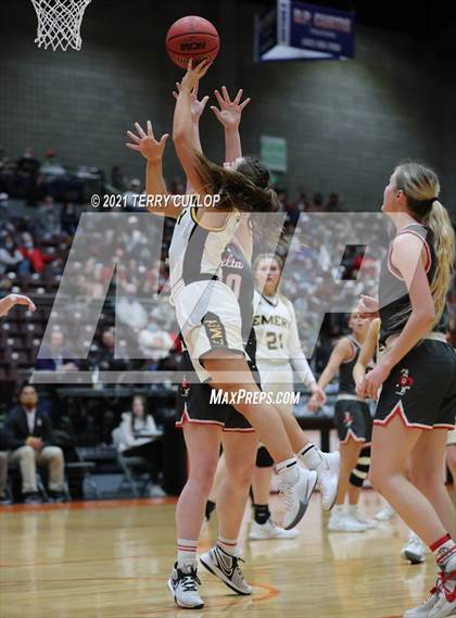Thumbnail 1 in Delta vs. Emery (UHSAA 3A Quarterfinal) photogallery.