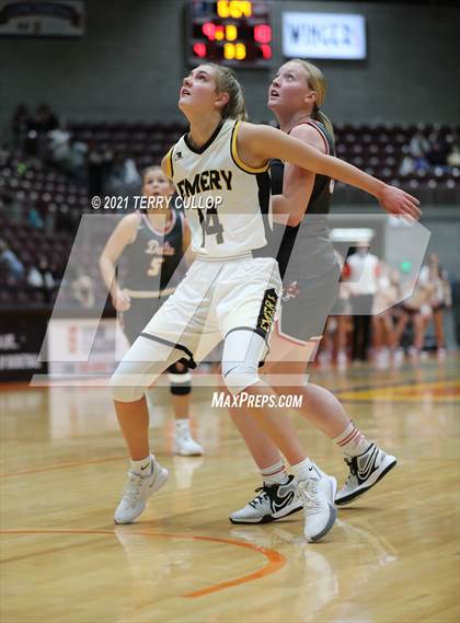 Thumbnail 3 in Delta vs. Emery (UHSAA 3A Quarterfinal) photogallery.