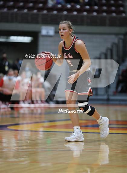 Thumbnail 1 in Delta vs. Emery (UHSAA 3A Quarterfinal) photogallery.