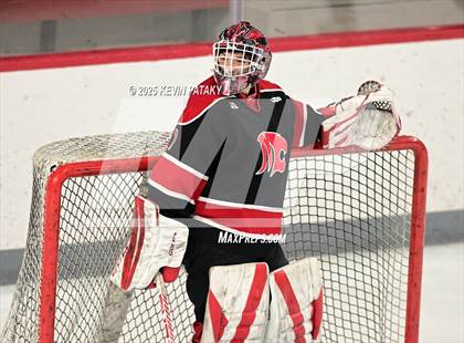 Thumbnail 2 in Masuk @ Fairfield Warde/Ludlowe photogallery.