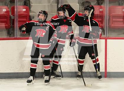 Thumbnail 3 in Masuk @ Fairfield Warde/Ludlowe photogallery.