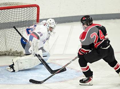 Thumbnail 3 in Masuk @ Fairfield Warde/Ludlowe photogallery.