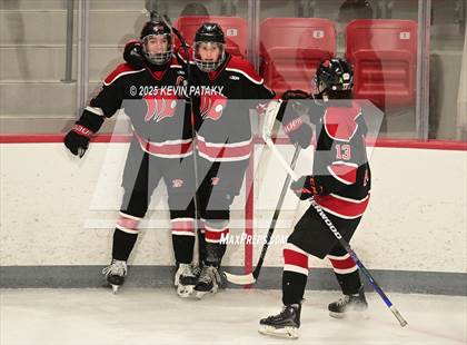 Thumbnail 2 in Masuk @ Fairfield Warde/Ludlowe photogallery.