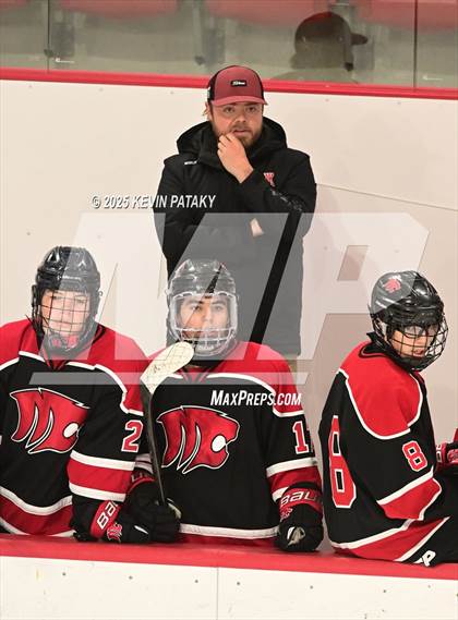 Thumbnail 1 in Masuk @ Fairfield Warde/Ludlowe photogallery.