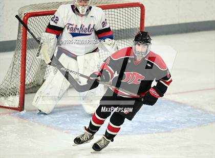 Thumbnail 1 in Masuk @ Fairfield Warde/Ludlowe photogallery.