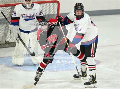 Thumbnail 2 in Masuk @ Fairfield Warde/Ludlowe photogallery.