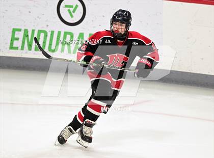 Thumbnail 2 in Masuk @ Fairfield Warde/Ludlowe photogallery.