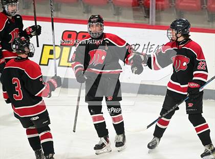 Thumbnail 3 in Masuk @ Fairfield Warde/Ludlowe photogallery.