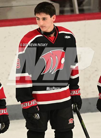 Thumbnail 2 in Masuk @ Fairfield Warde/Ludlowe photogallery.