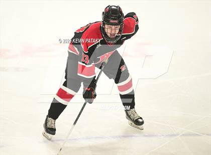 Thumbnail 2 in Masuk @ Fairfield Warde/Ludlowe photogallery.