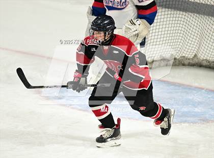 Thumbnail 1 in Masuk @ Fairfield Warde/Ludlowe photogallery.