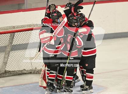 Thumbnail 1 in Masuk @ Fairfield Warde/Ludlowe photogallery.