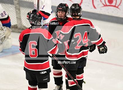 Thumbnail 3 in Masuk @ Fairfield Warde/Ludlowe photogallery.