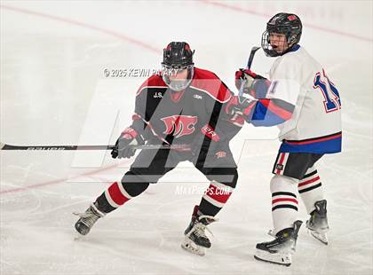 Thumbnail 3 in Masuk @ Fairfield Warde/Ludlowe photogallery.