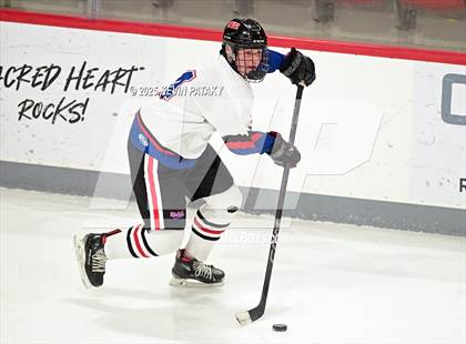 Thumbnail 2 in Masuk @ Fairfield Warde/Ludlowe photogallery.