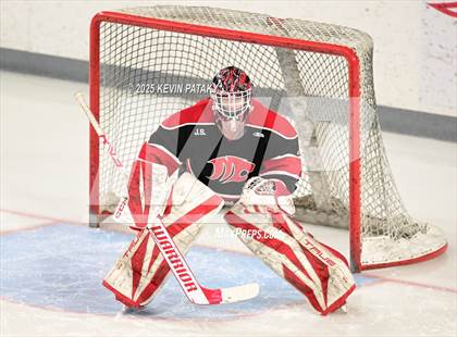 Thumbnail 1 in Masuk @ Fairfield Warde/Ludlowe photogallery.