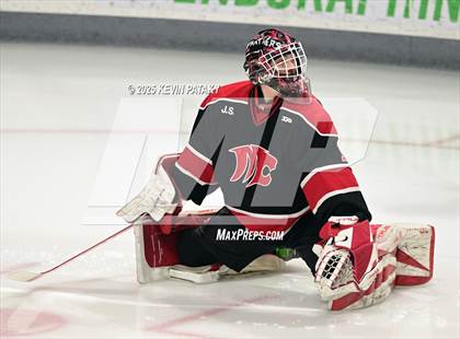 Thumbnail 2 in Masuk @ Fairfield Warde/Ludlowe photogallery.