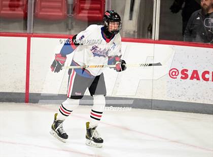 Thumbnail 2 in Masuk @ Fairfield Warde/Ludlowe photogallery.