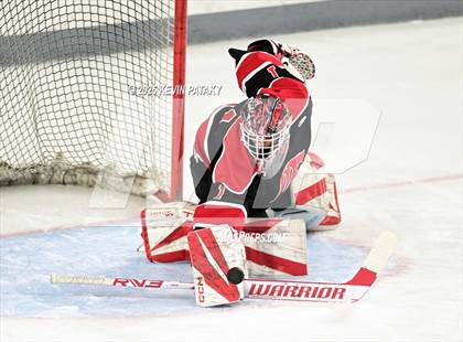 Thumbnail 1 in Masuk @ Fairfield Warde/Ludlowe photogallery.