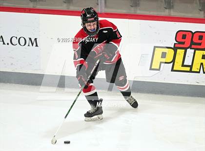 Thumbnail 1 in Masuk @ Fairfield Warde/Ludlowe photogallery.